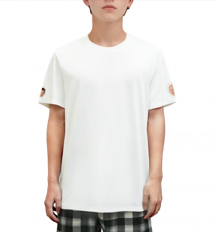 あなたの未来と過去をTシャツに！AI合成写真で作るオリジナル半袖Tシャツ｜誕生日・記念日ギフトに 3