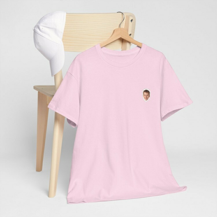 もしもあの人が子供だったら？AI生成写真で作るオリジナルTシャツ｜サプライズプレゼント 14