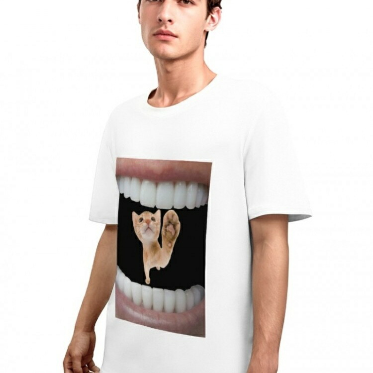 あなたの写真を"口"にプリント！斬新デザインのカスタムTシャツ｜愛犬・家族との思い出を 2